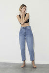 "Carol" straight hi-rise jeans